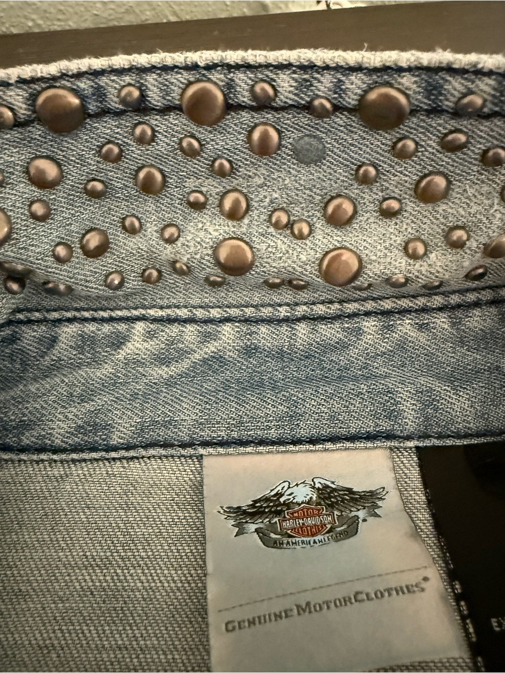 Harley-Davidson Light Blue Studded Distressed Pearl Snap Denim Shirt Size L - Picture 9 of 12